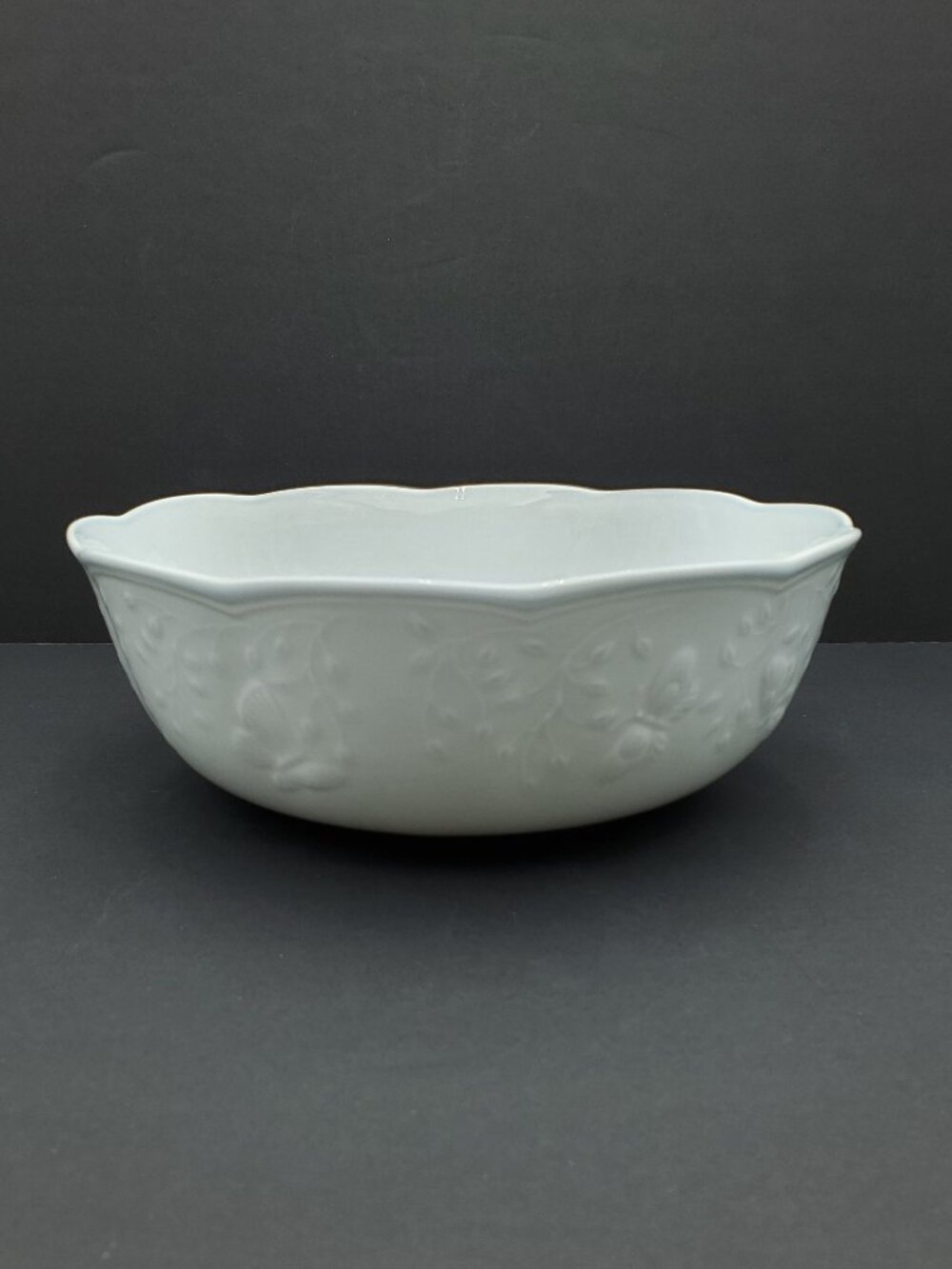 Lenox Butterfly Meadow Sky Serving Bowl Pale Blue Embossed Vegetable Bowl